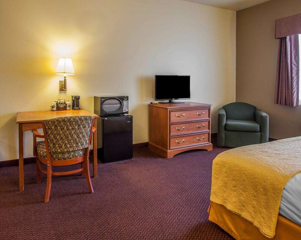 Quality Inn & Suites Hannibal Room photo